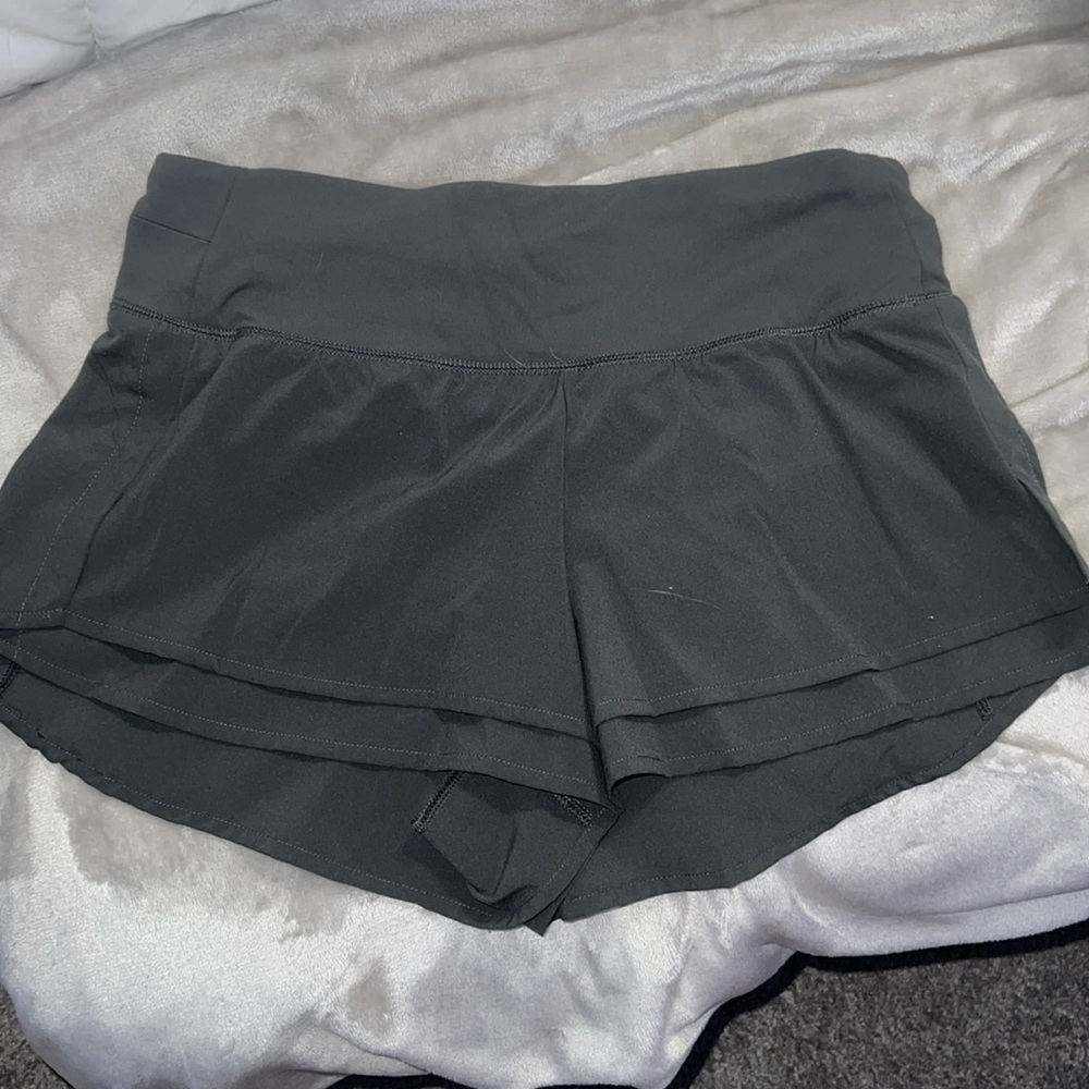 Carrie Underwood athletic shorts